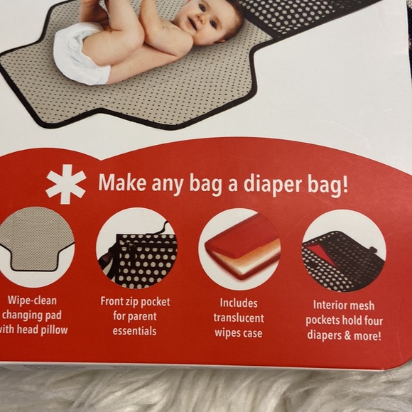 Skip *Hop Changing Station brand new - Picture 6 of 8